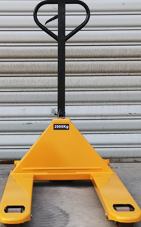 手動搬運(yùn)車運(yùn)送貨物時(shí)如何避免貨物倒塌